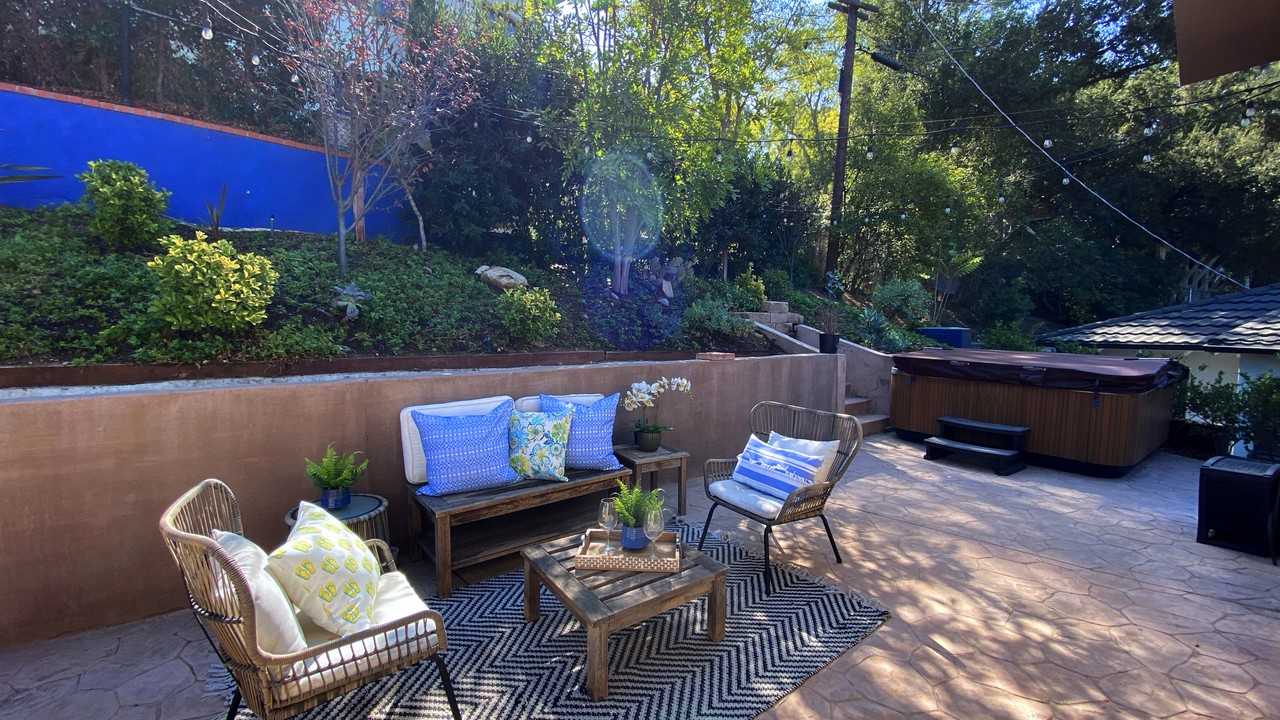 1614 Pleasant Way #NA - Photo 4 of 38