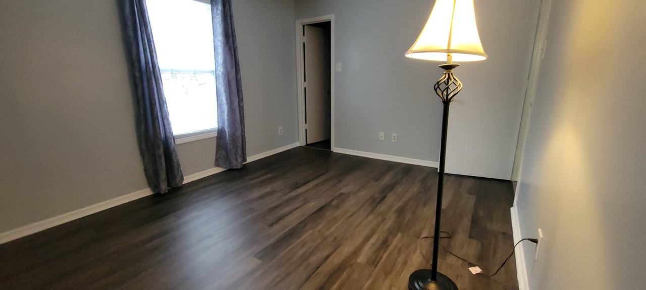 10938 Parker Dr #NA - Photo 3 of 7