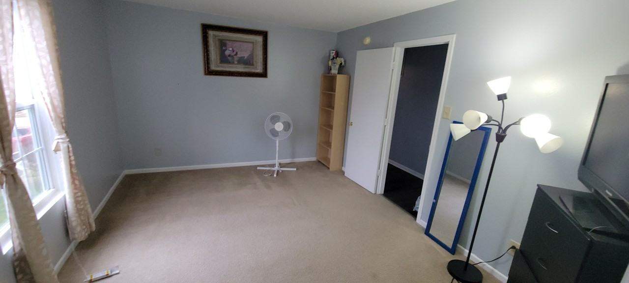 10938 Parker Dr #NA - Photo 4 of 7