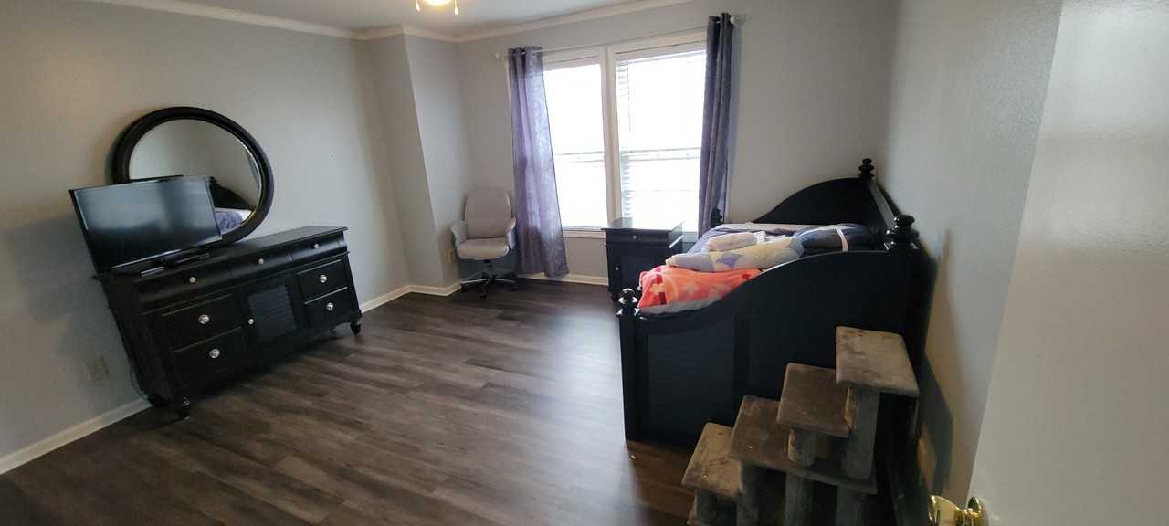 10938 Parker Dr #NA - Photo 5 of 7