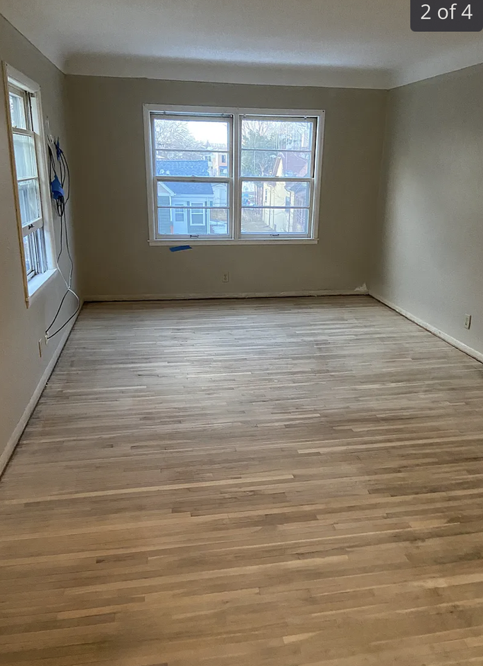 1024 Stinson St #2 - Photo 2 of 4