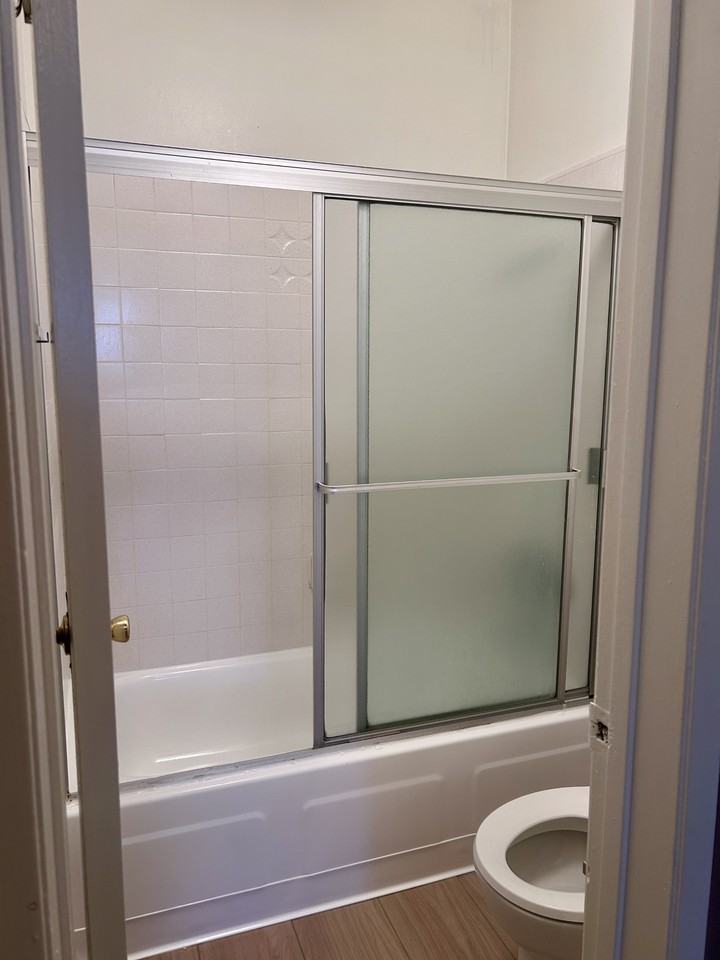 11840 Chandler Blvd #215 - Photo 6 of 17