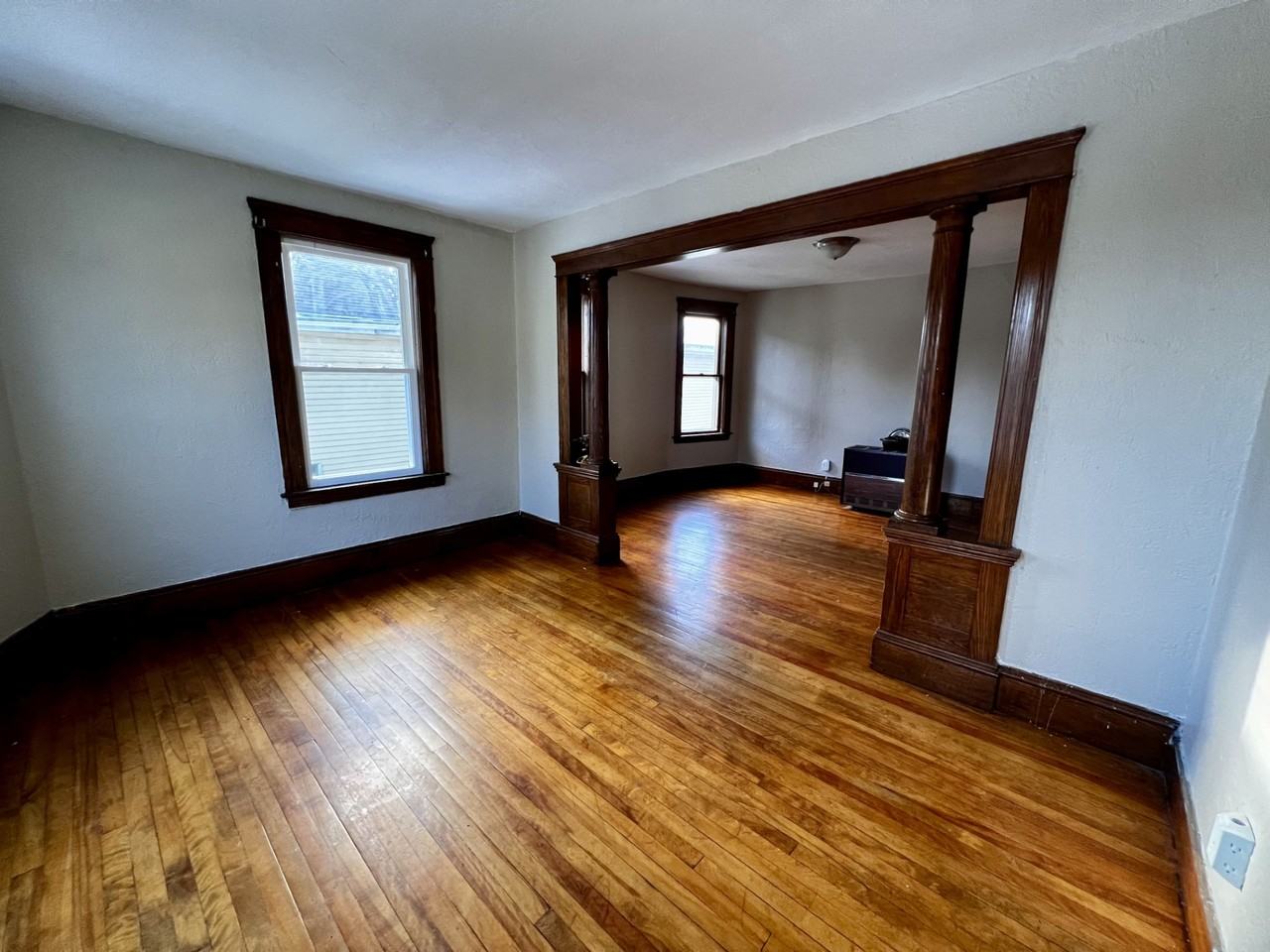 13 Louise St #3 - Photo 5 of 11