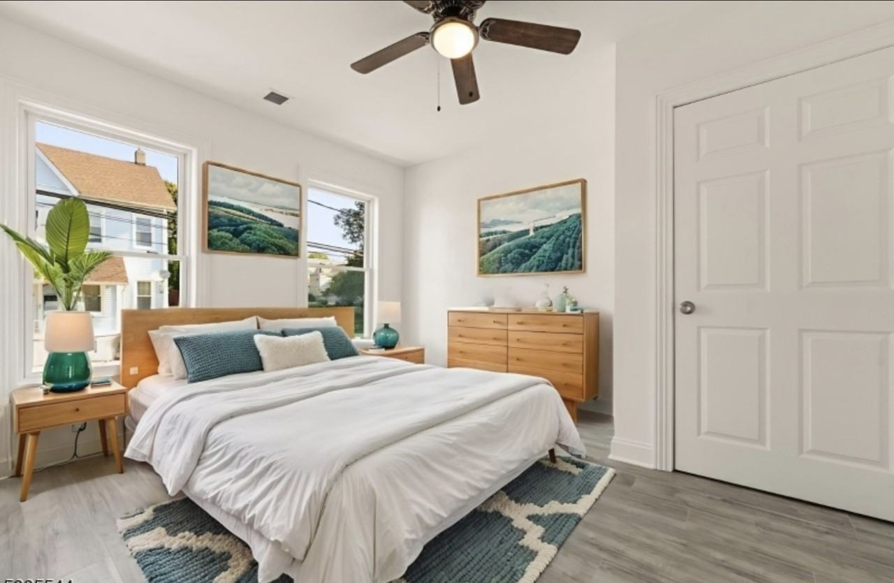 218 Washington St #NA - Photo 3 of 12