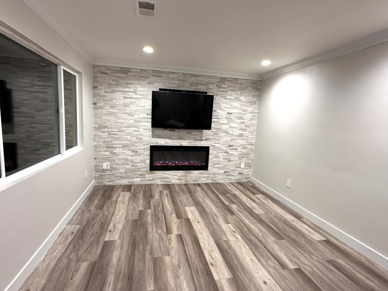 2827 Buckskin Rd #NA - Photo 2 of 14