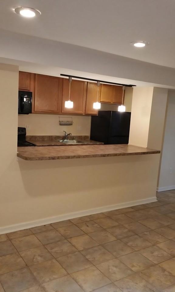 645 L St Ne - Photo 5 of 9