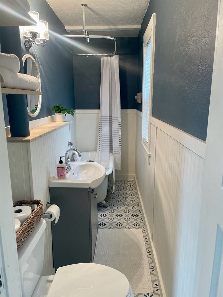 3547 Main St Ne #2 - Photo 3 of 5