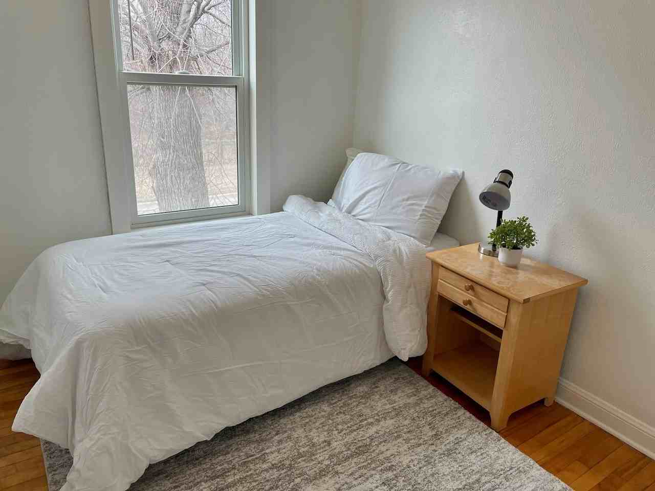 3547 Main St Ne #2 - Photo 5 of 5