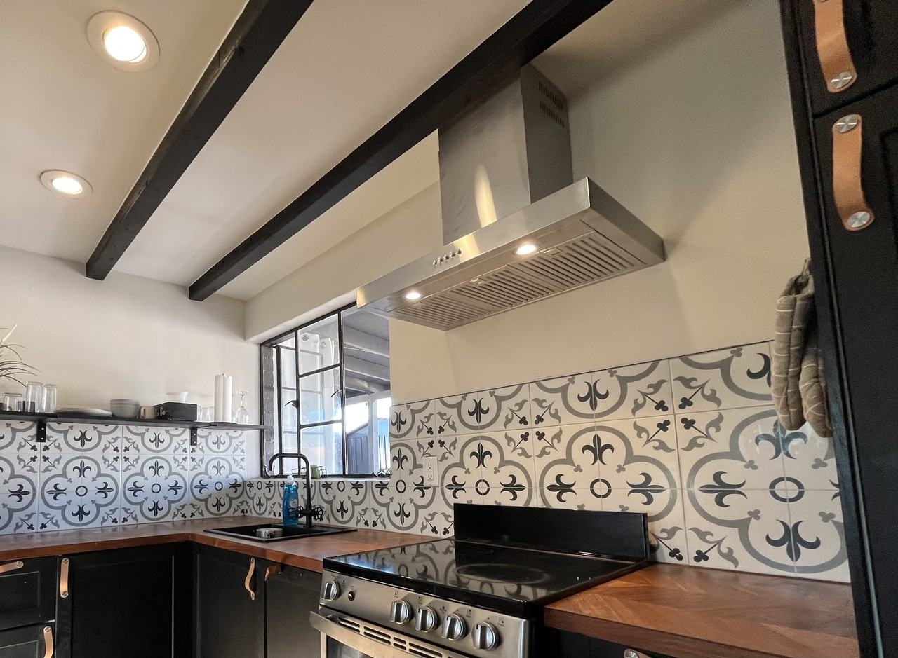 1802 E Cypress St Unit 2 #NA - Photo 4 of 16