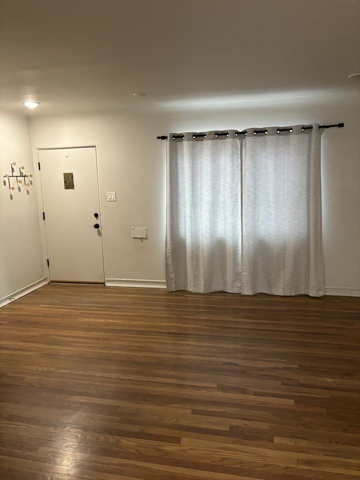 310 E Baltimore Dr #1 - Photo 2 of 8