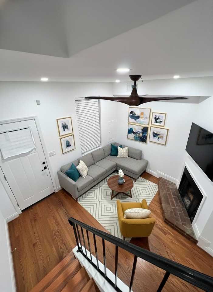 1423 K St Se #NA - Photo 6 of 36