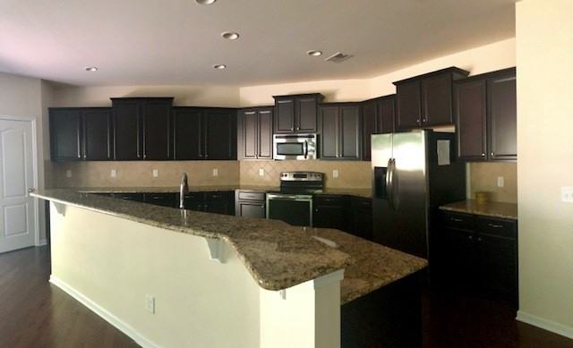 2909 Southern Trace Dr - Photo 2 of 14