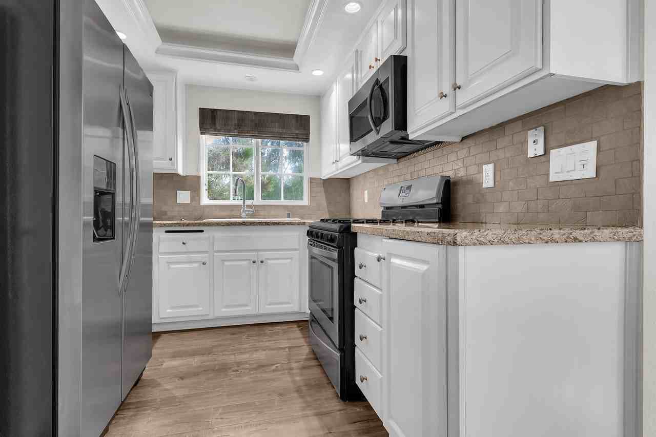 33212 Ocean Bright - Photo 3 of 19