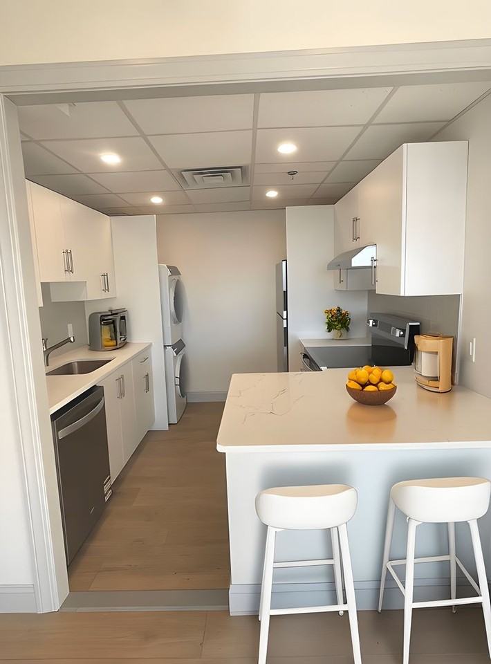 481 Commonwealth Ave - Photo 7 of 15