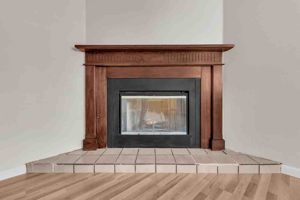 1688 W Bruin St - Photo 7 of 25