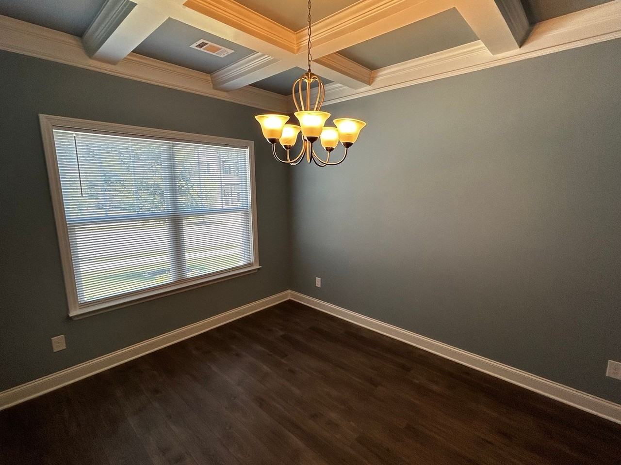 1935 Preservation Cir - Photo 5 of 27