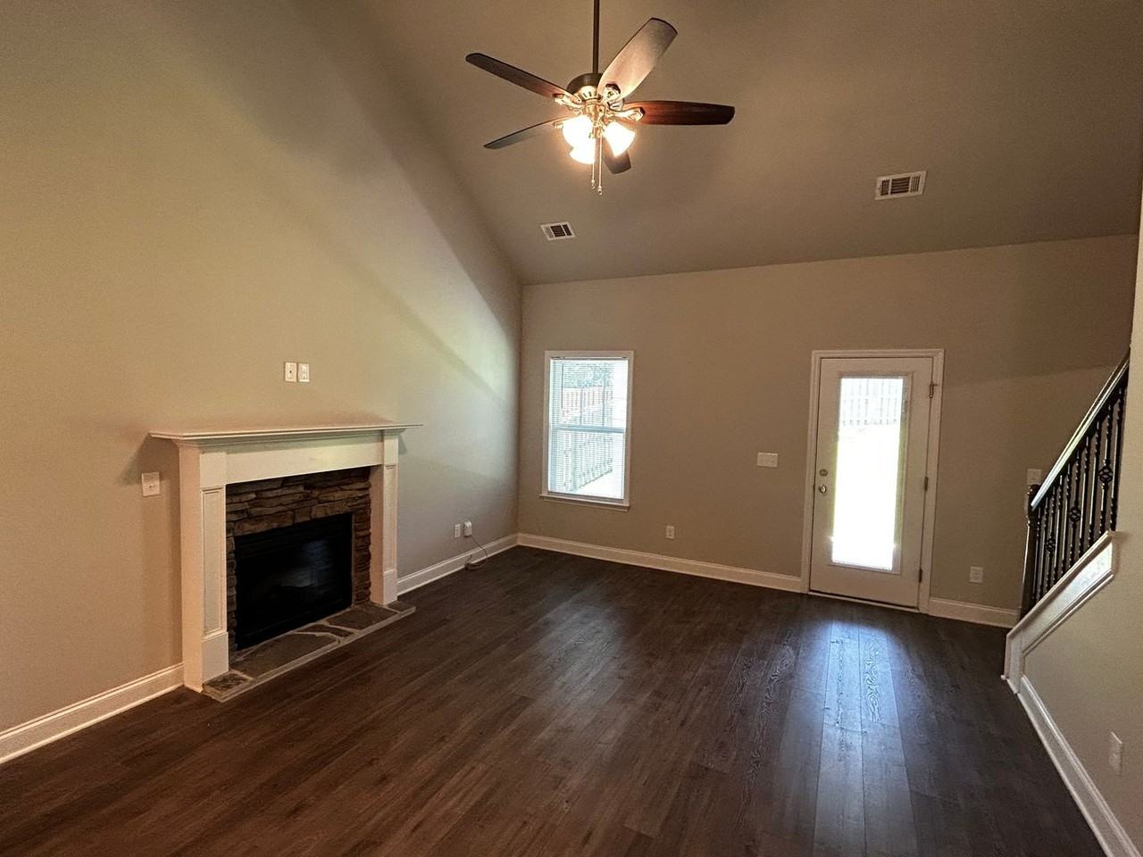 1935 Preservation Cir - Photo 6 of 27