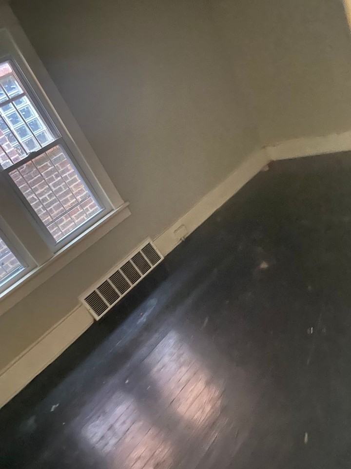 5931 Emma Ave - Photo 6 of 13