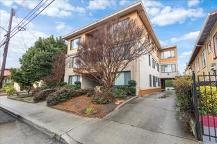 854 40th St #4 - Photo 1 of 1