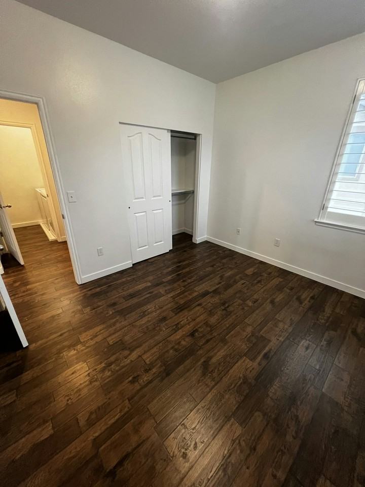 12378 Stockade Lane - Photo 6 of 12