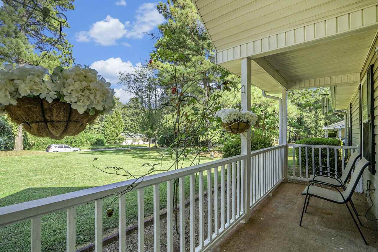 110 Cactus Lane - Photo 5 of 20