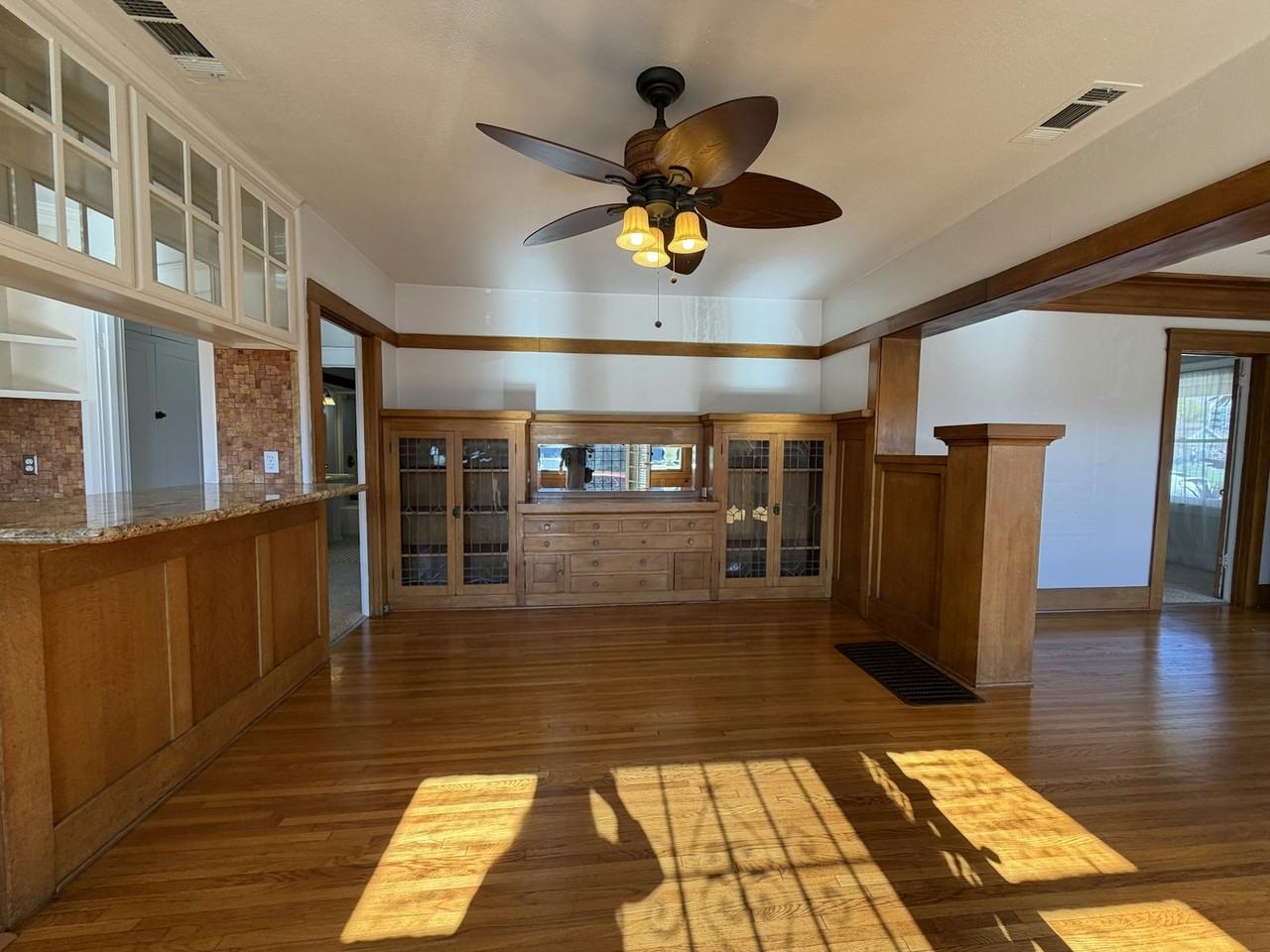 3706 28th Street - Photo 6 of 23