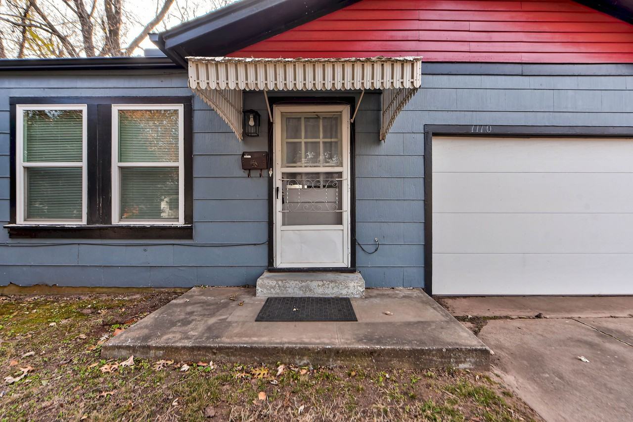 1110 W Apache St #1 - Photo 2 of 26