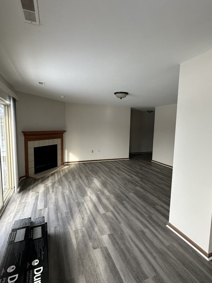 549 Central Parkway Rd - Photo 3 of 21