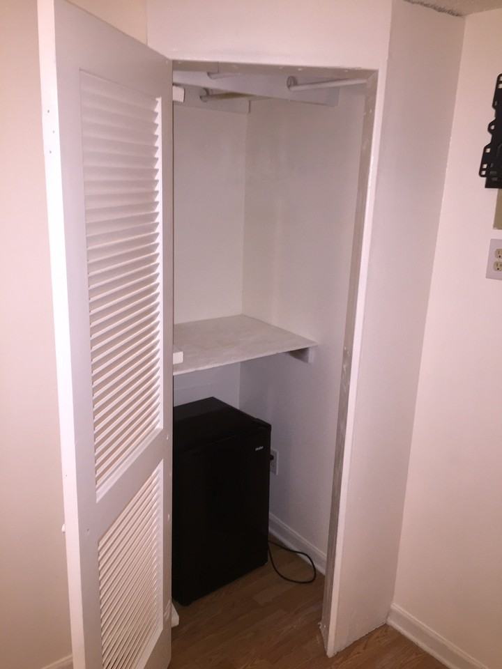 1274 Hodson Drive - Photo 4 of 12