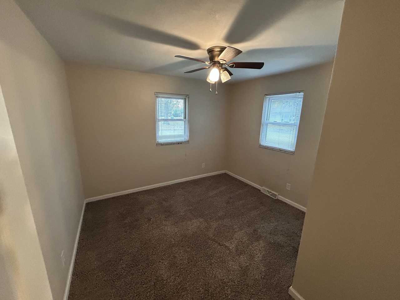 2541 Angela Drive - Photo 7 of 11