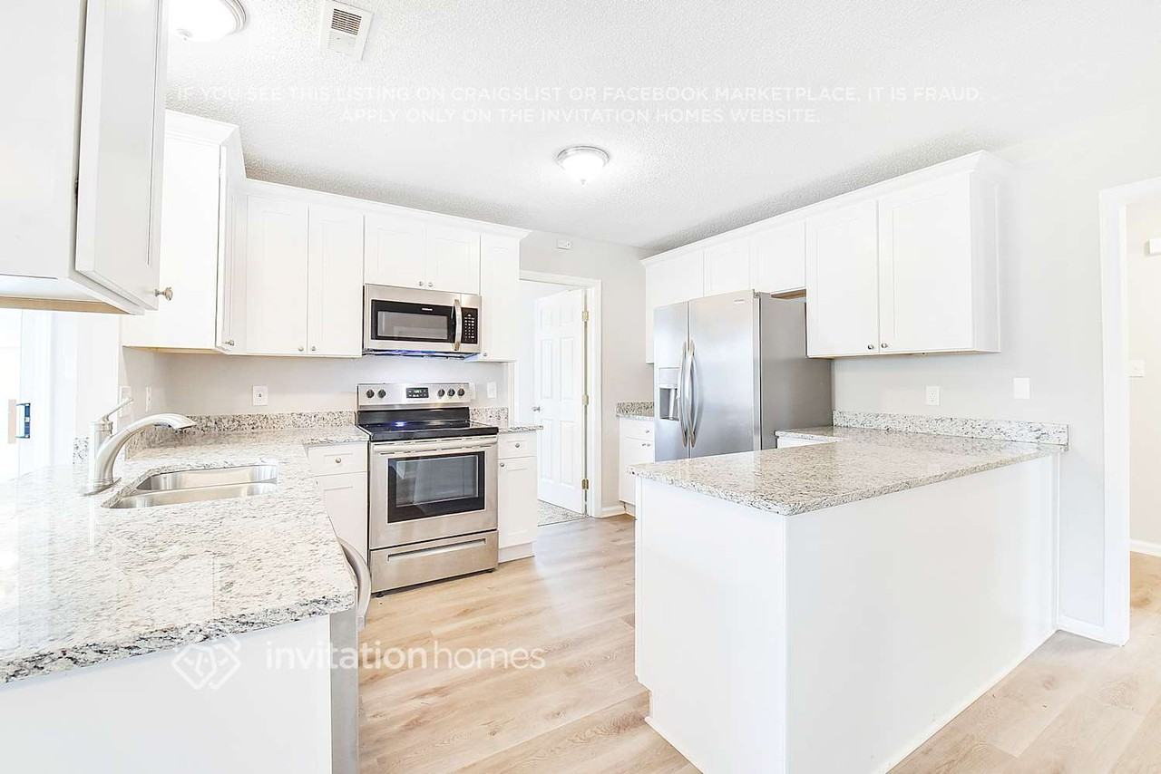 9412 Charolais Ln - Photo 4 of 29