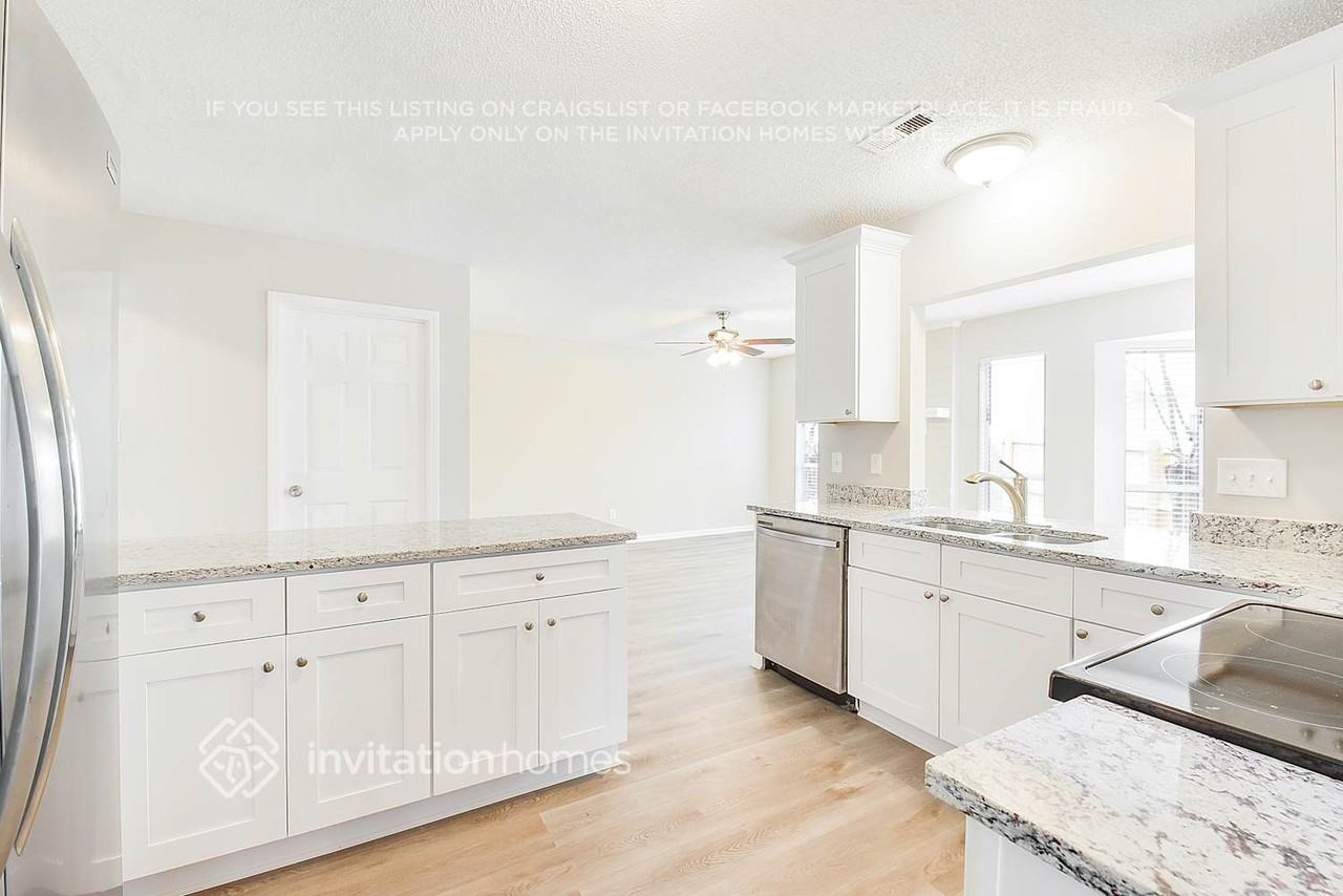 9412 Charolais Ln - Photo 5 of 29