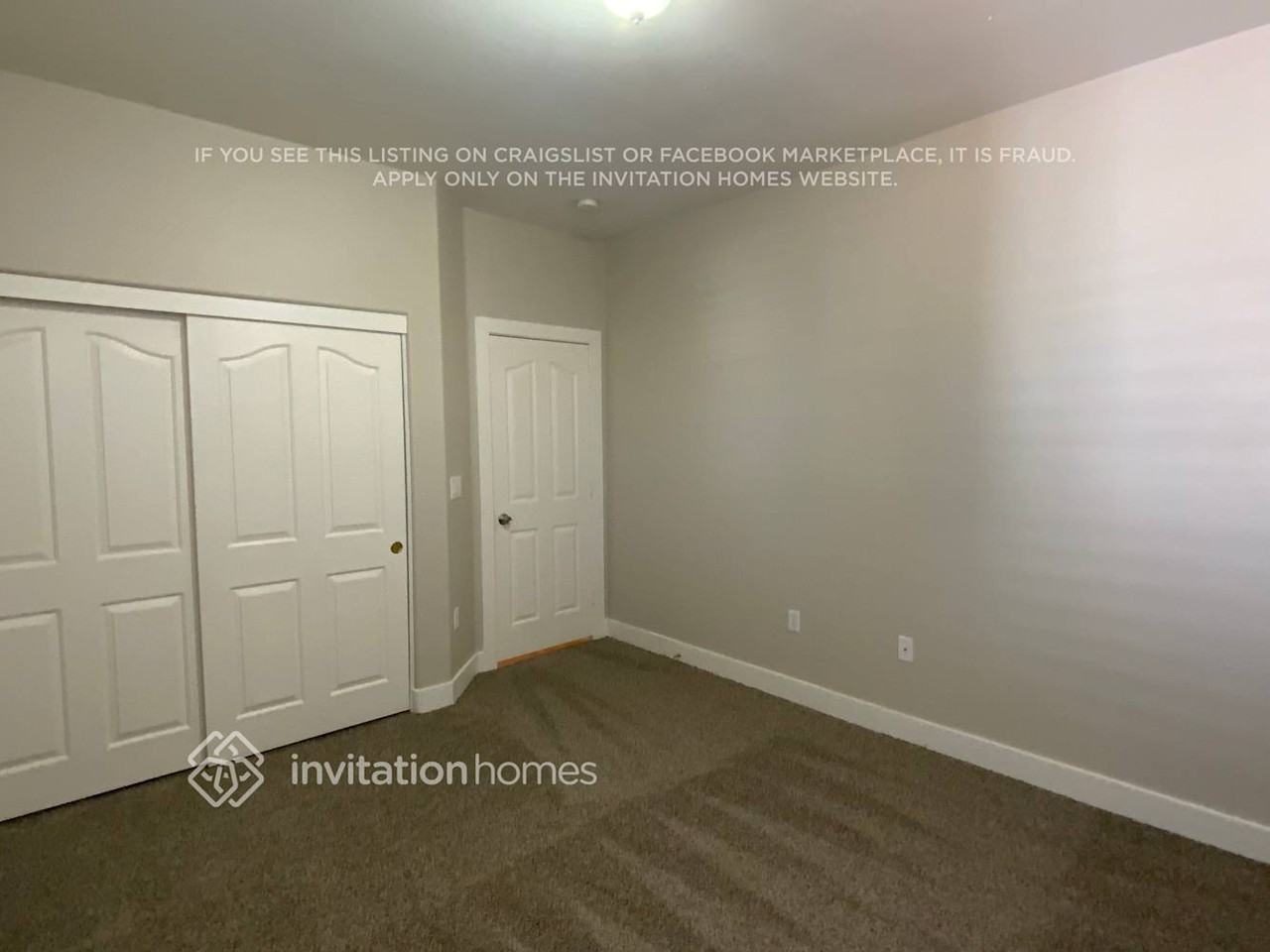 4469 El Presidio Dr - Photo 6 of 11