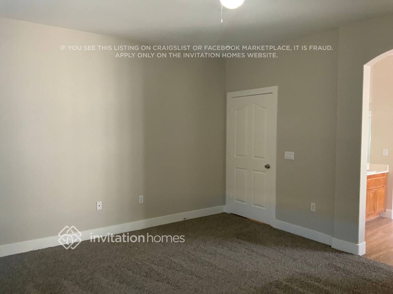 4469 El Presidio Dr - Photo 7 of 11