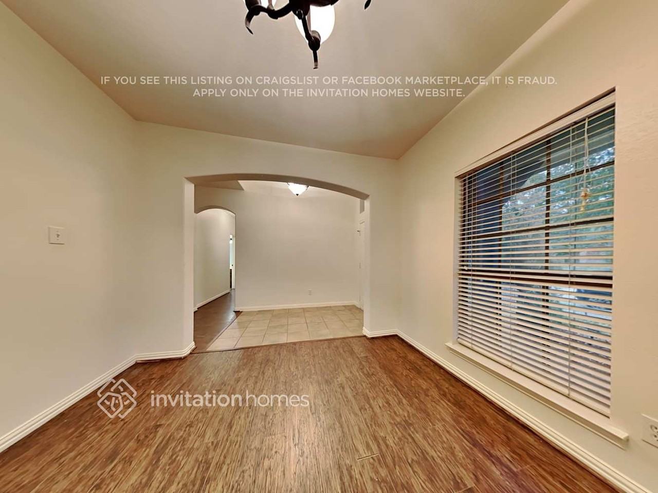 101 Brook Hollow Ln - Photo 4 of 21