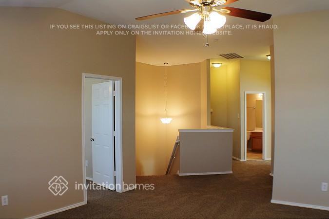 9224 Lenox Dr - Photo 4 of 10