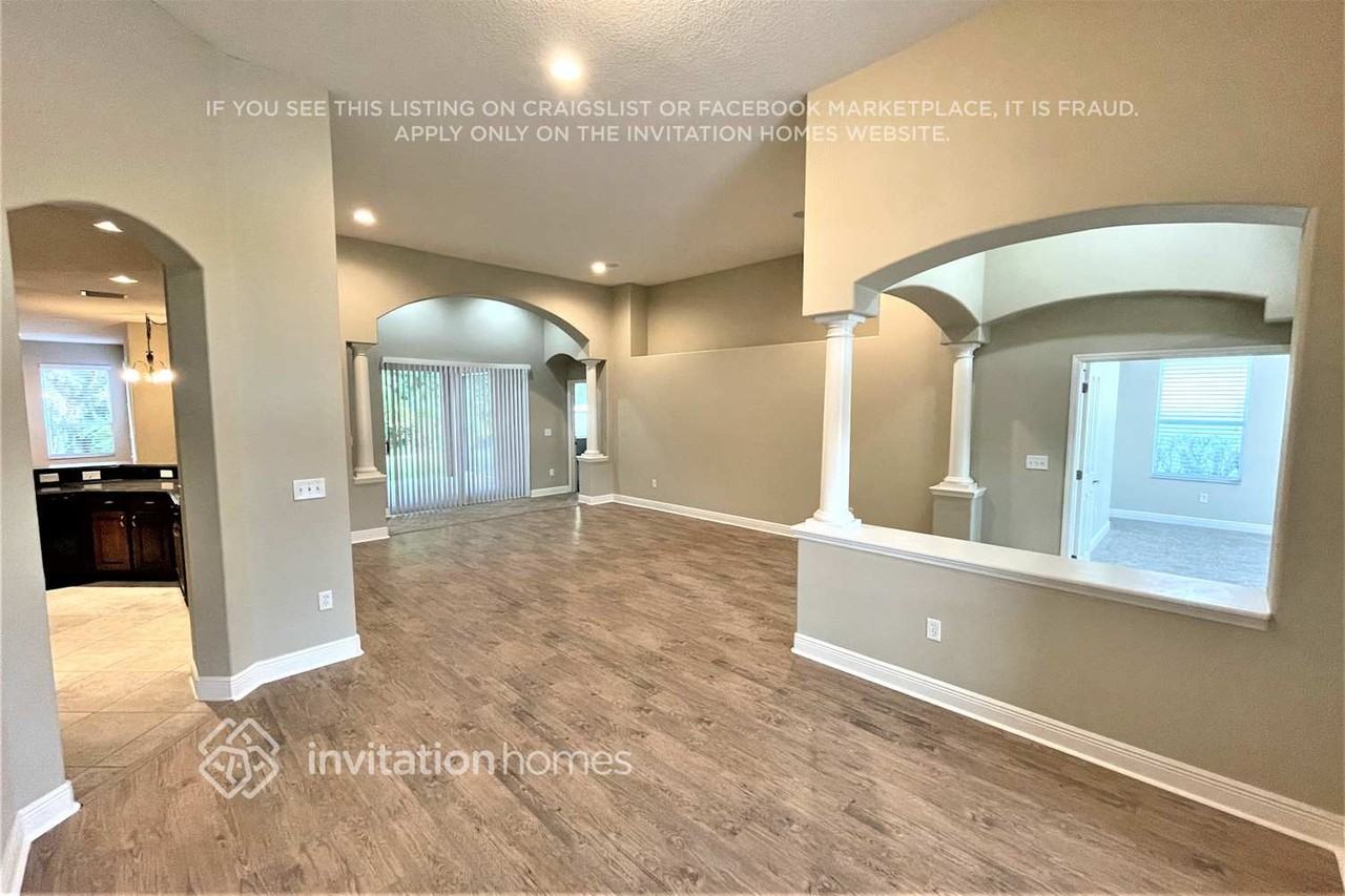 1845 Beaconsfield Dr - Photo 5 of 17