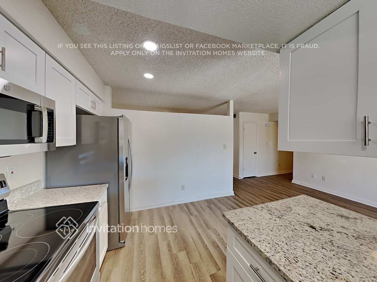 2311 E Buffalo St - Photo 6 of 17