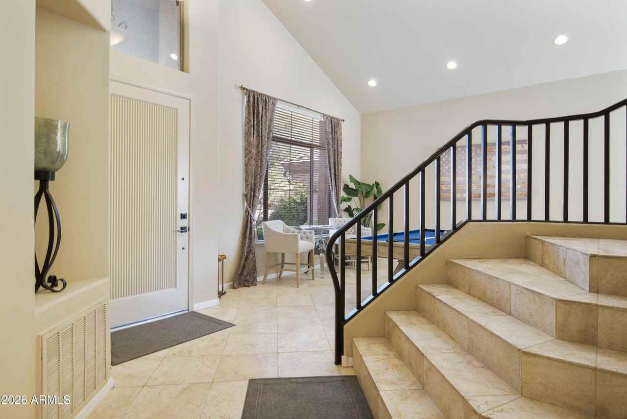 6419 E Betty Elyse Ln - Photo 3 of 50