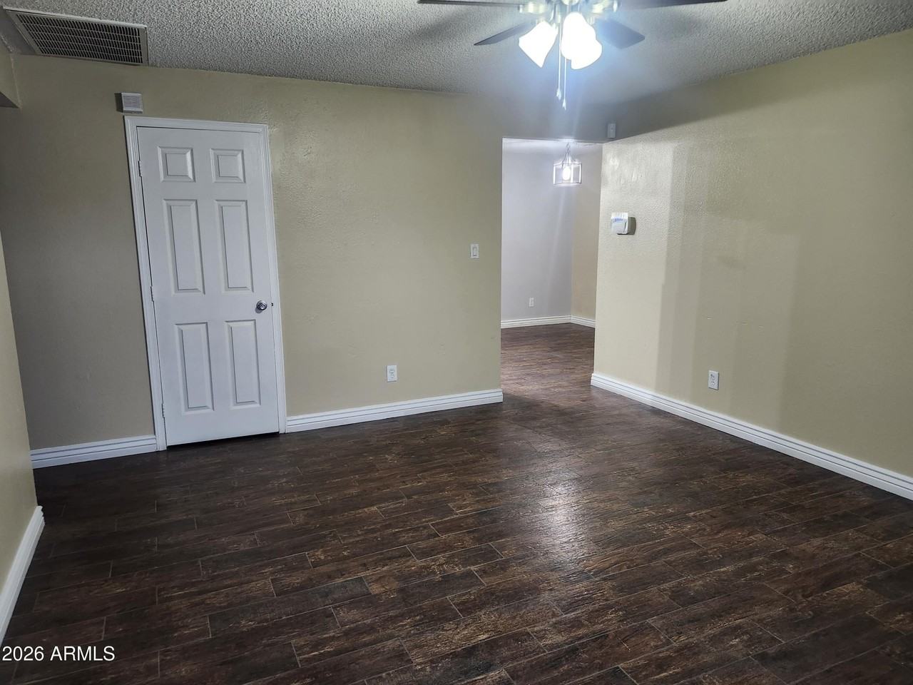 5025 W Vernon Ave - Photo 3 of 20