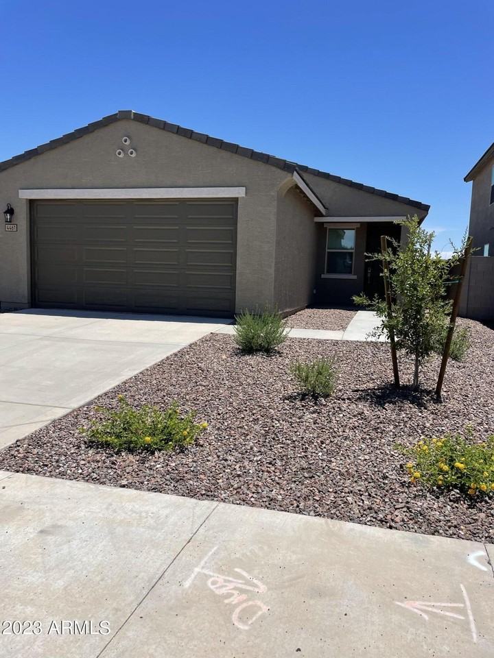 4461 W Samantha Way - Photo 2 of 36