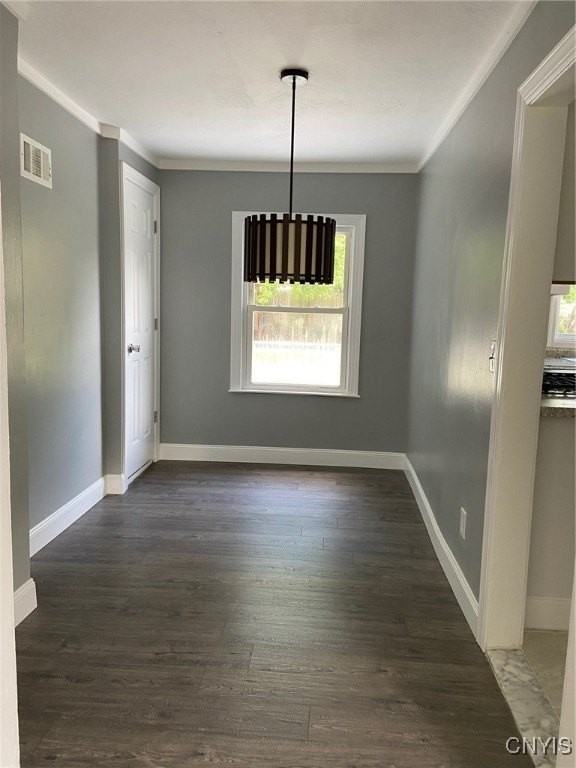 216 Cleveland Blvd - Photo 3 of 12