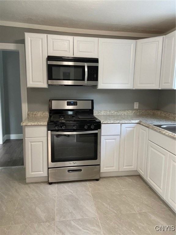 216 Cleveland Blvd - Photo 6 of 12