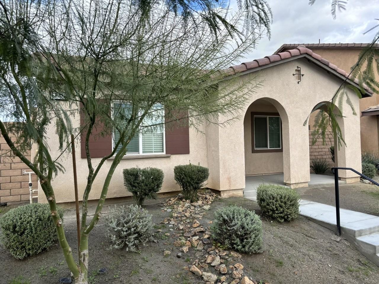 67426 Rio Vista Dr - Photo 2 of 34