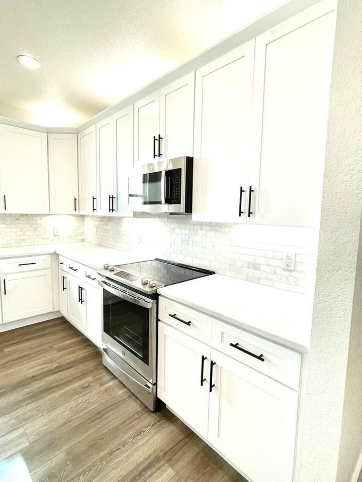 706 Cirrus Ln - Photo 7 of 18