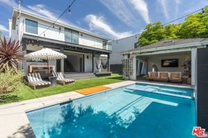 featured image of 3207 Thatcher Ave