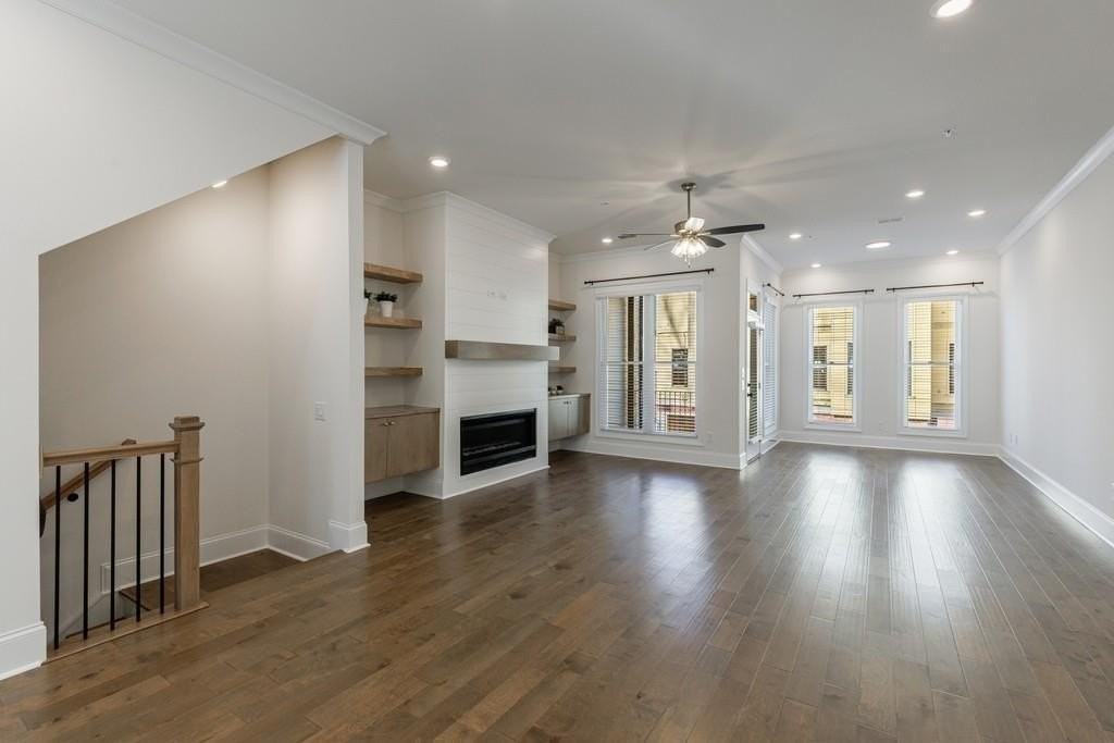 215 Midnight Oak Run - Photo 6 of 43