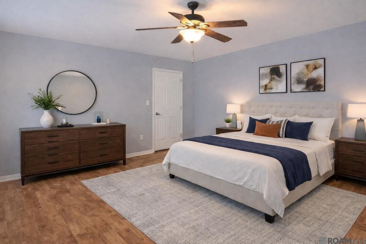 2165 General Beauregard Ave - Photo 6 of 15