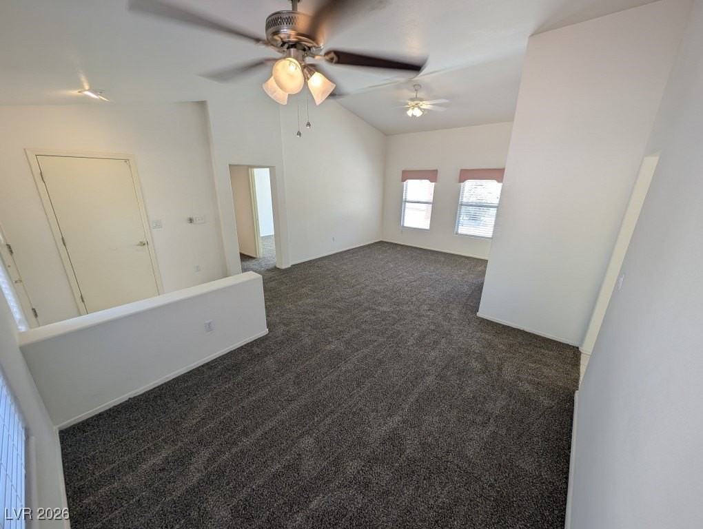 10113 Cresent Creek Dr - Photo 4 of 25