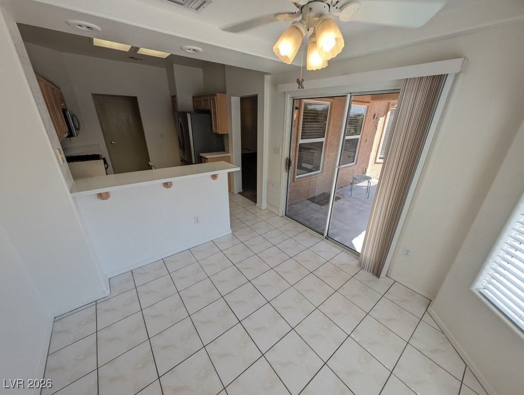 10113 Cresent Creek Dr - Photo 7 of 25